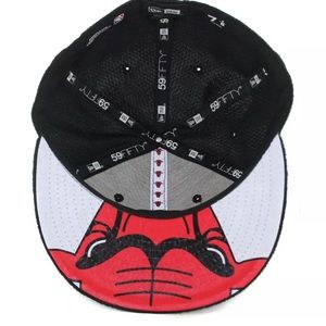 New Era Accessories - New Era Chicago BullsOn Court Official" Fitted Hat New Era Accessories - New Era Chicago BullsOn Court Official" Fitted Hat